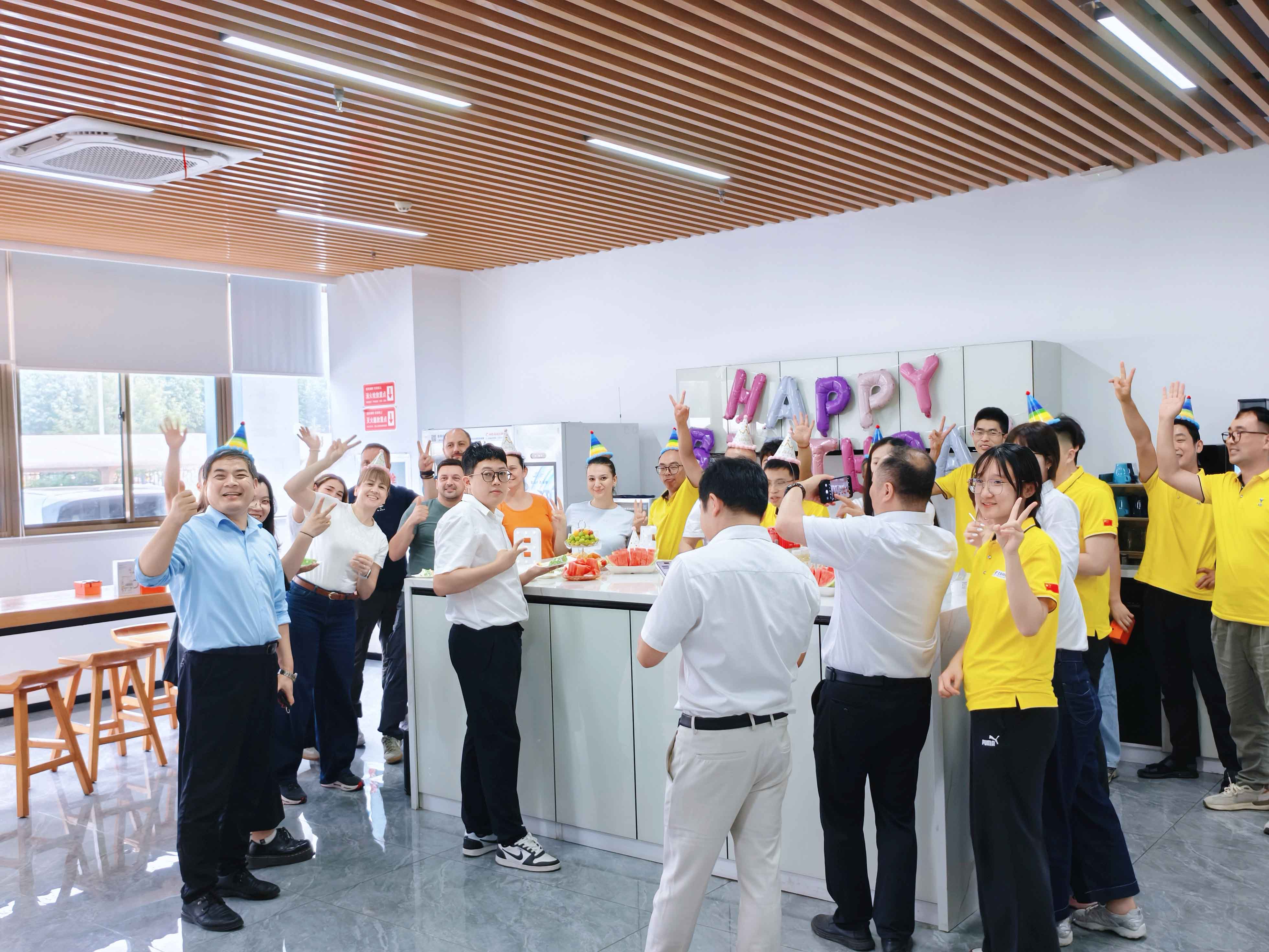 2026年6月员工生日会